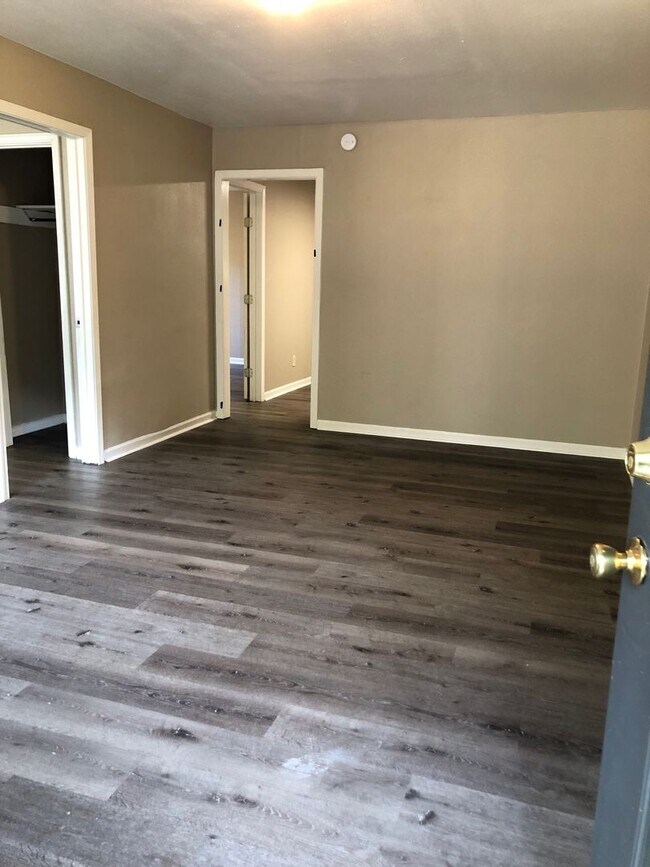 Building Photo - Nicely updated home with large kitchen and...