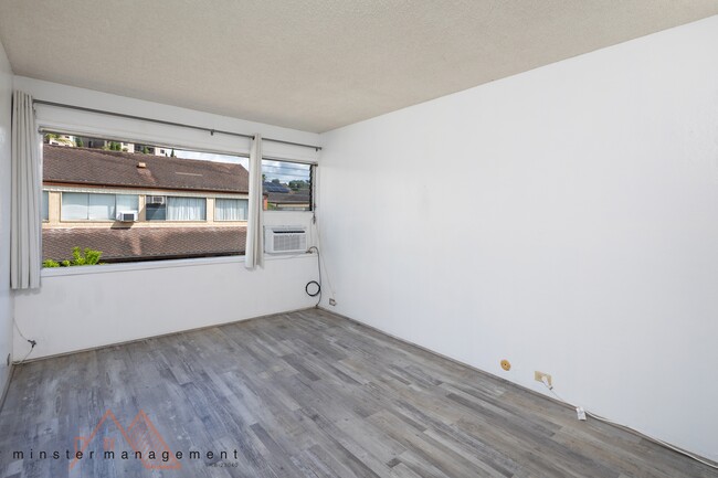 Building Photo - 98-340-340 Koauka Loop