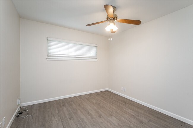 Building Photo - 3106 Maysel St