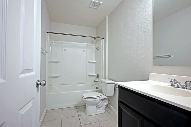 Building Photo - 458 Russian Sage