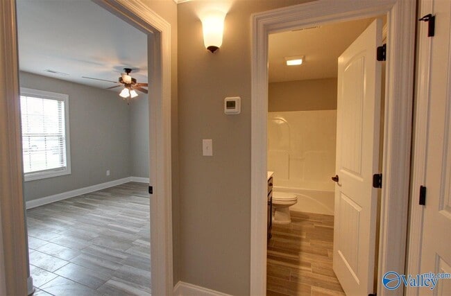 Building Photo - 13451 Callaway Dr