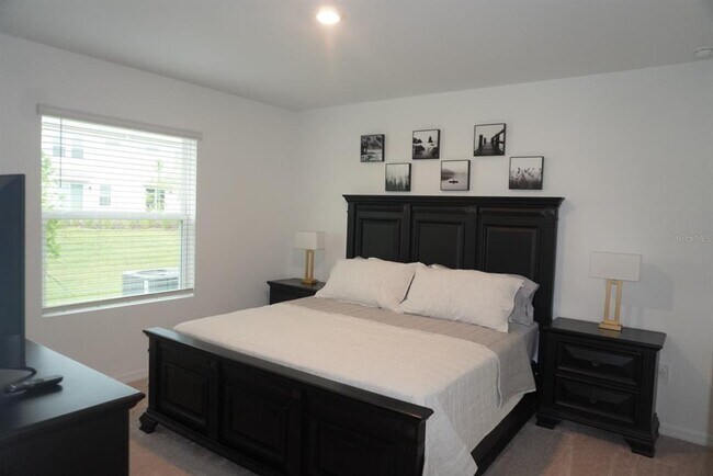 Building Photo - 5766 Le Marin Wy