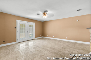 Building Photo - 4414 Tropical Dr