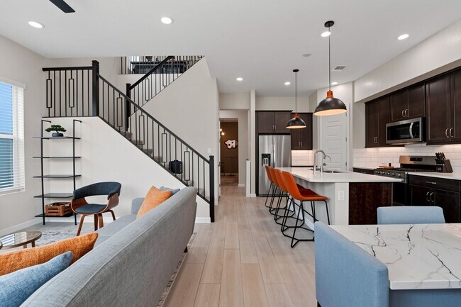 Building Photo - Professionally Designed, Fully Furnished townhome on one of Arabella’s Premium Lots | Scottsdale’...
