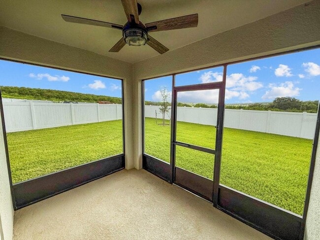 Building Photo - 9560 Black Walnut Dr
