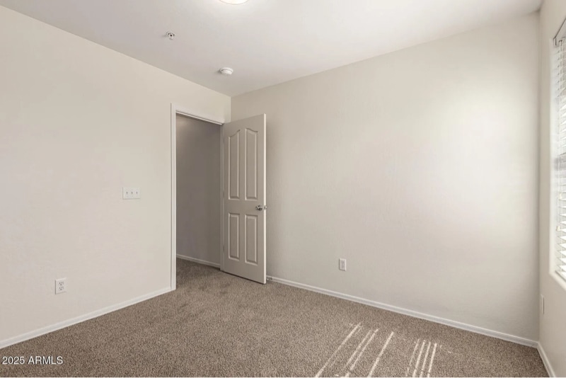 Building Photo - 1255 S Rialto