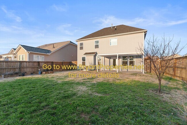 Building Photo - 1801 Stonewater Dr