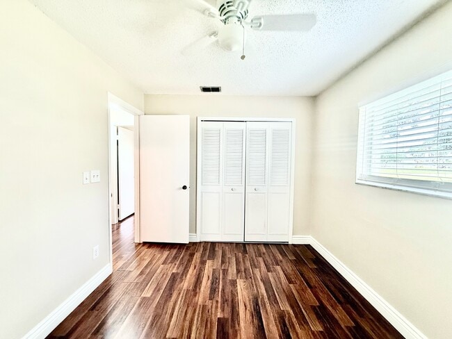 Building Photo - 2931 Bough Ave