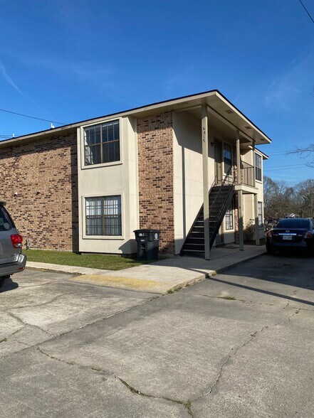 Primary Photo - 6317 Quin Dr