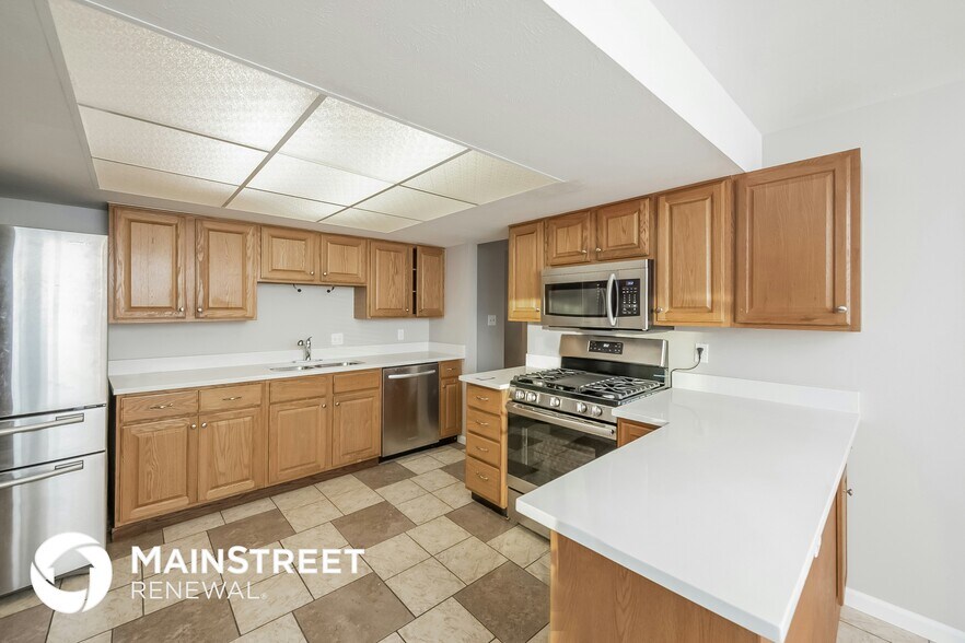 Building Photo - 7471 Teller St