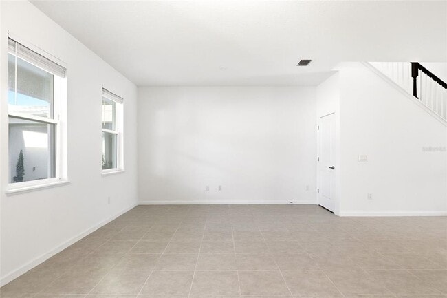 Building Photo - 2512 Cedar Rose St
