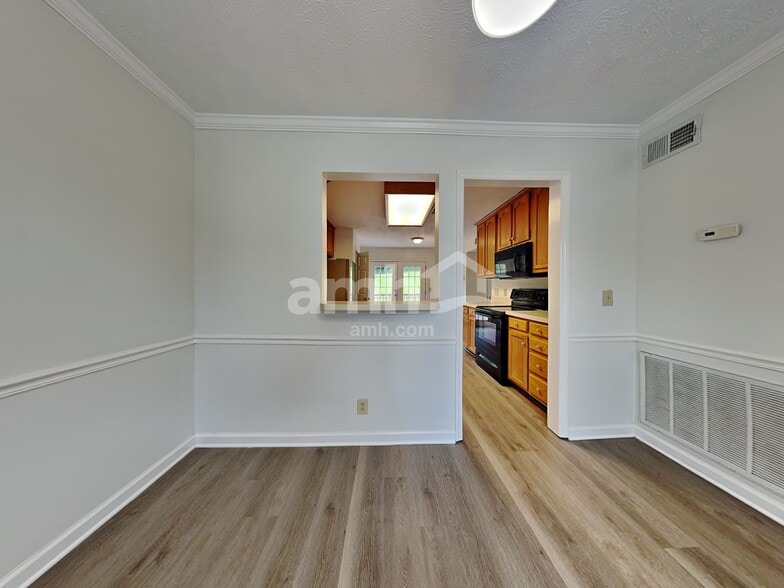 Building Photo - 808 Allison Ct