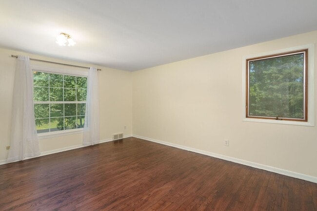 Building Photo - 2377 Williamstown Ct