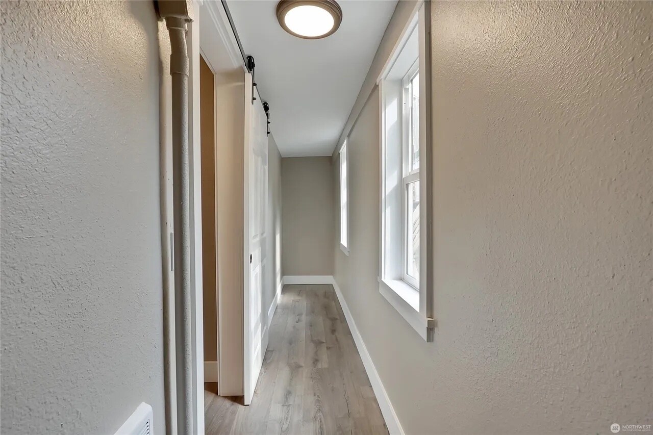 Upper Unit Additional Storage - 3819 21st Ave SW