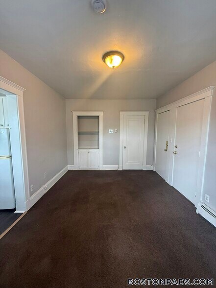 Building Photo - 3 Kingsley Terrace