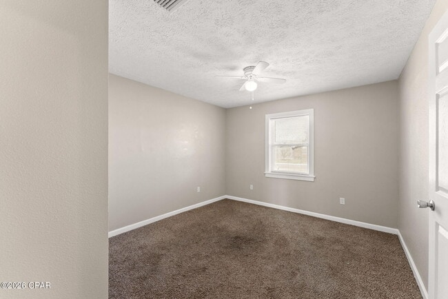 Building Photo - 2004 Greenbriar Blvd