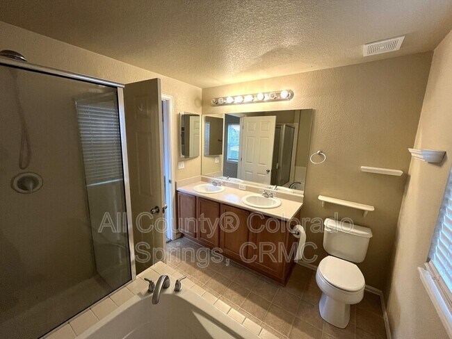 Building Photo - 7803 Guinness Way