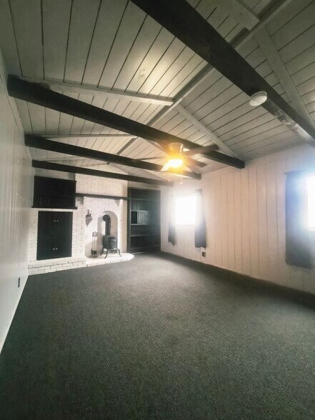Building Photo - 737 Edgar Ave