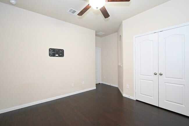 Building Photo - 10107 Forrester Trail