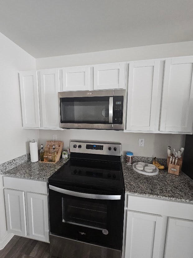 Building Photo - 277 Laurel Springs Dr