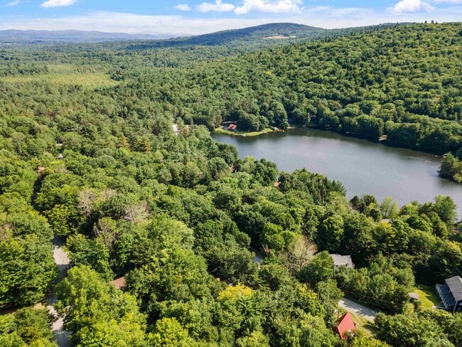 Building Photo - 25 Hilltop Dr