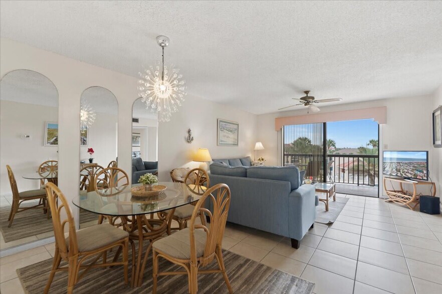 Building Photo - 4250 A1A S