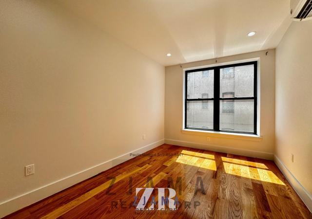 Building Photo - 3 bedroom in Brooklyn NY 11210