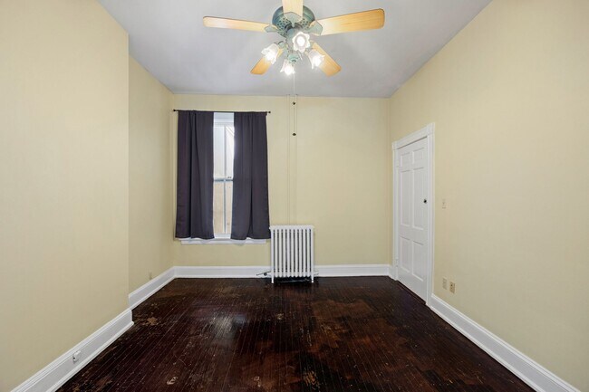 Building Photo - 1206 Park Ave