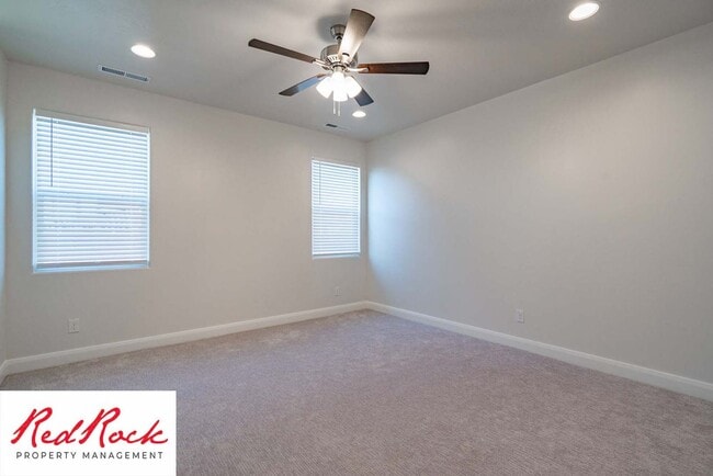 Building Photo - Single-Level Home in Hurricane With an Attached Casita!