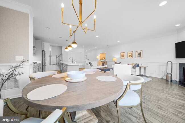 Building Photo - 23611 Rose Leigh Terrace