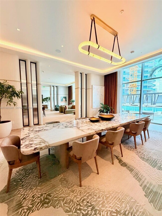 Building Photo - 77 SE 5th St