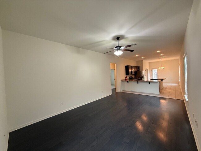 Building Photo - WATER FRONT PROPERTY! BEAUTIFUL 3BD/2BA HOME!