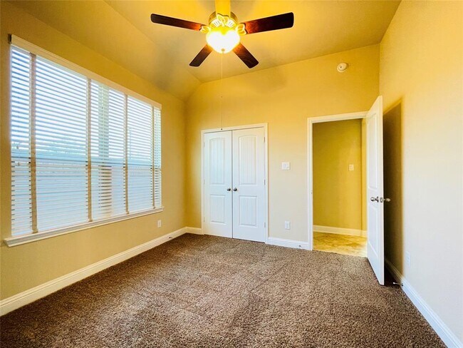 Building Photo - 27703 Sass Fields Ct