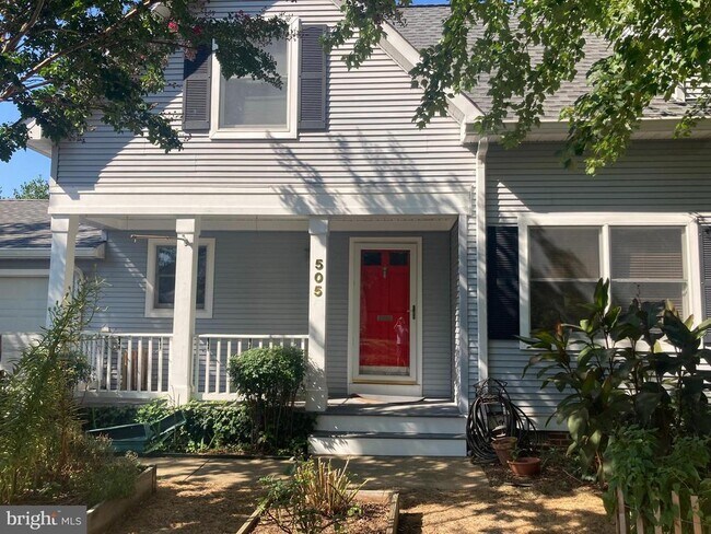 Building Photo - 505 Mt Vernon Ave
