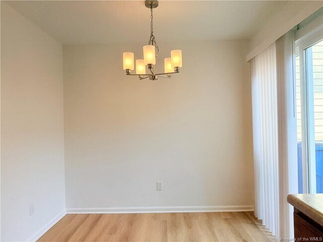Building Photo - 9 Sidewinder Ct