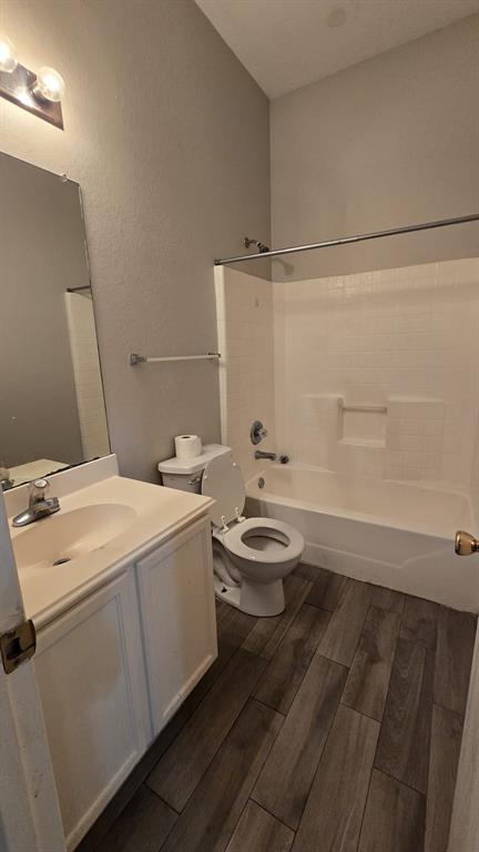 Building Photo - 6011 Decker Ridge Ct