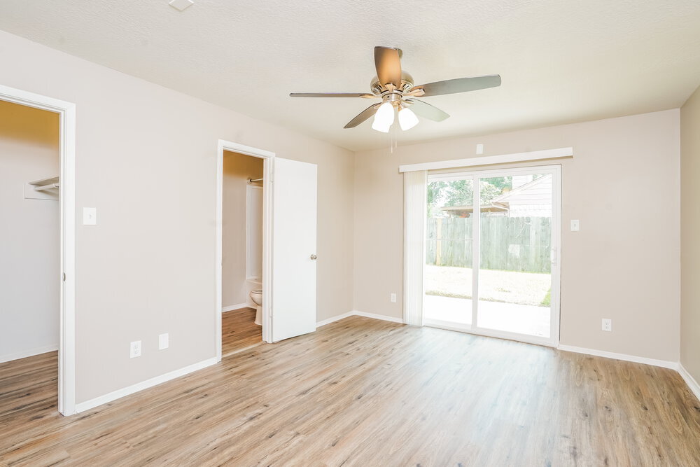Building Photo - 12011 Pecan Meadow Dr