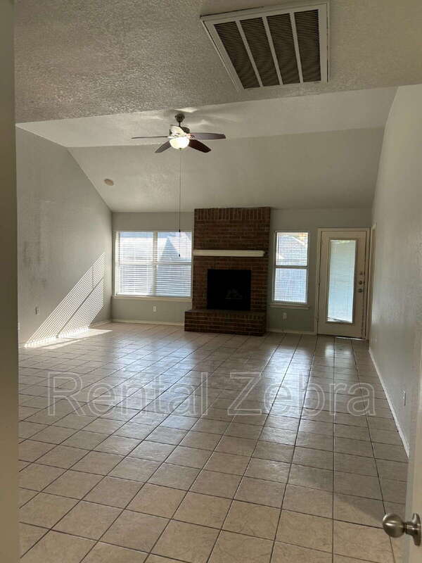 Building Photo - 7405 Emerywood Ln