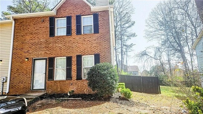 Building Photo - 5582 Windwood Rd