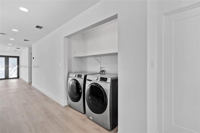 Building Photo - 407 NW 45th St
