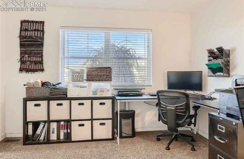 Building Photo - 9307 Summer Meadows Dr