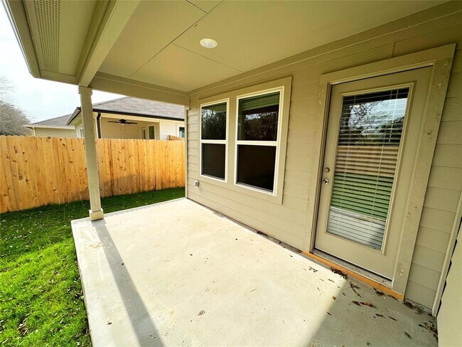 Building Photo - 1207 Camden Ln