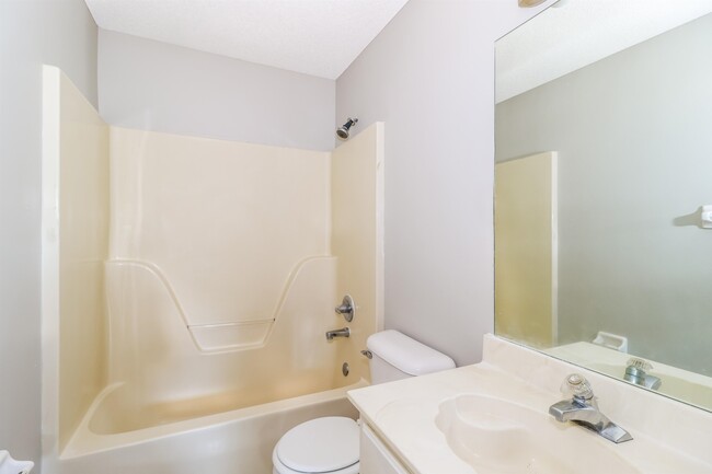 Building Photo - 9191 Fletcher Wood Dr