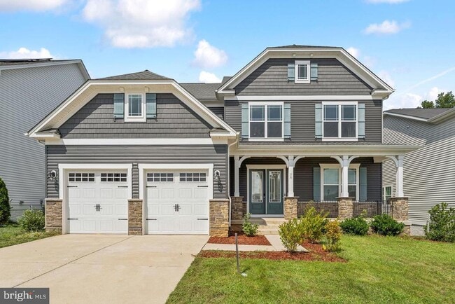 Primary Photo - 58 Boxelder Dr