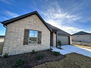 Building Photo - 509 Brk Vw Dr