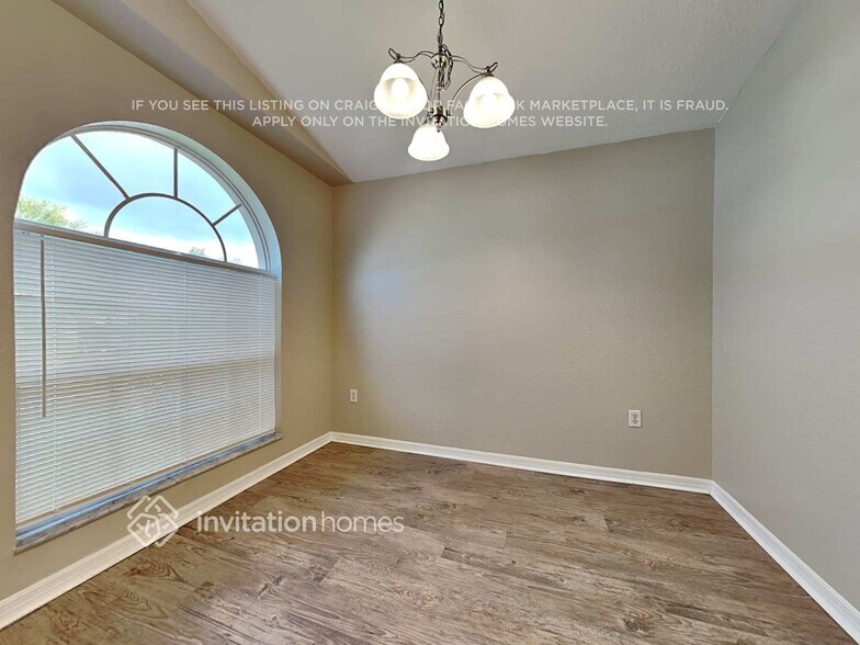 Building Photo - 5237 Snowy Heron Dr