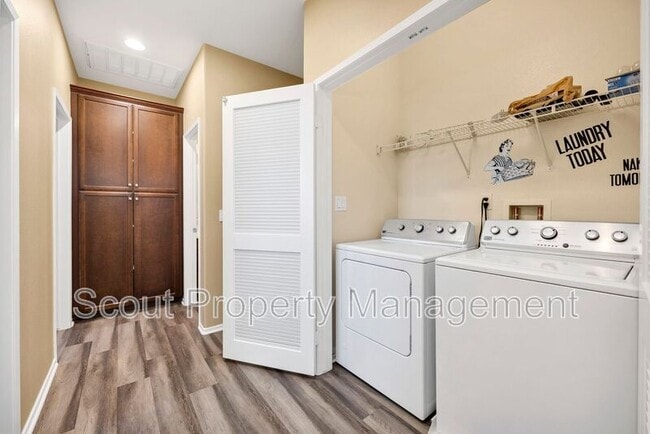 Building Photo - 35804 Alpental Ln