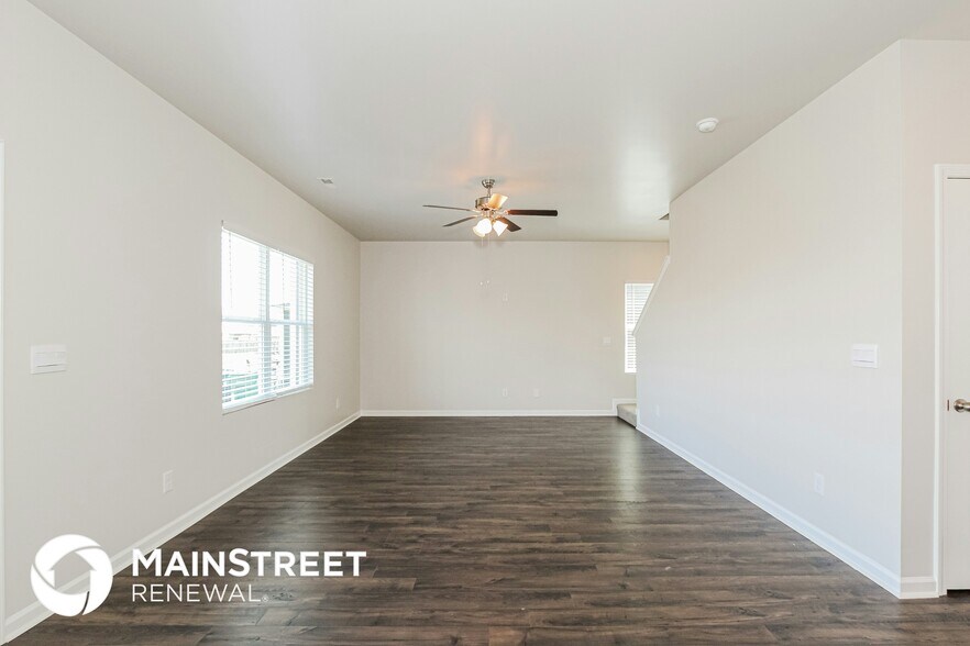 Building Photo - 23141 Downing Park Cir