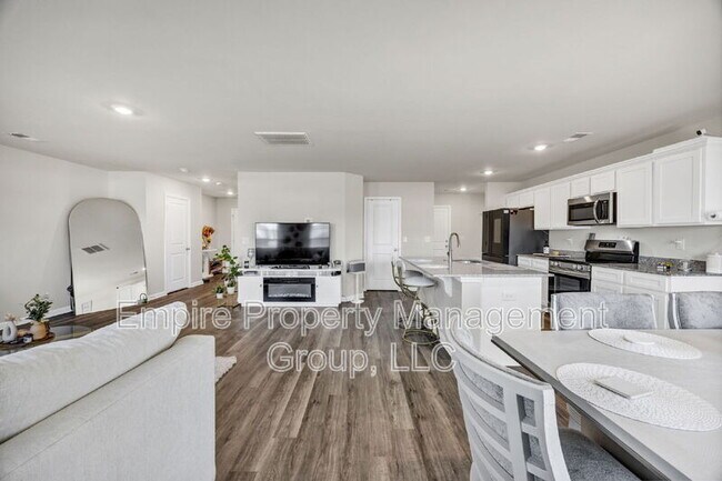 Building Photo - 706 Common Widgeon Wy
