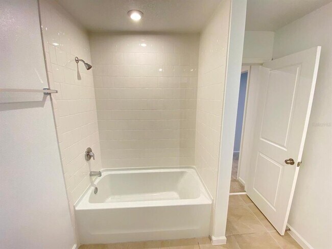 Building Photo - 9076 Ocean Tide Wy